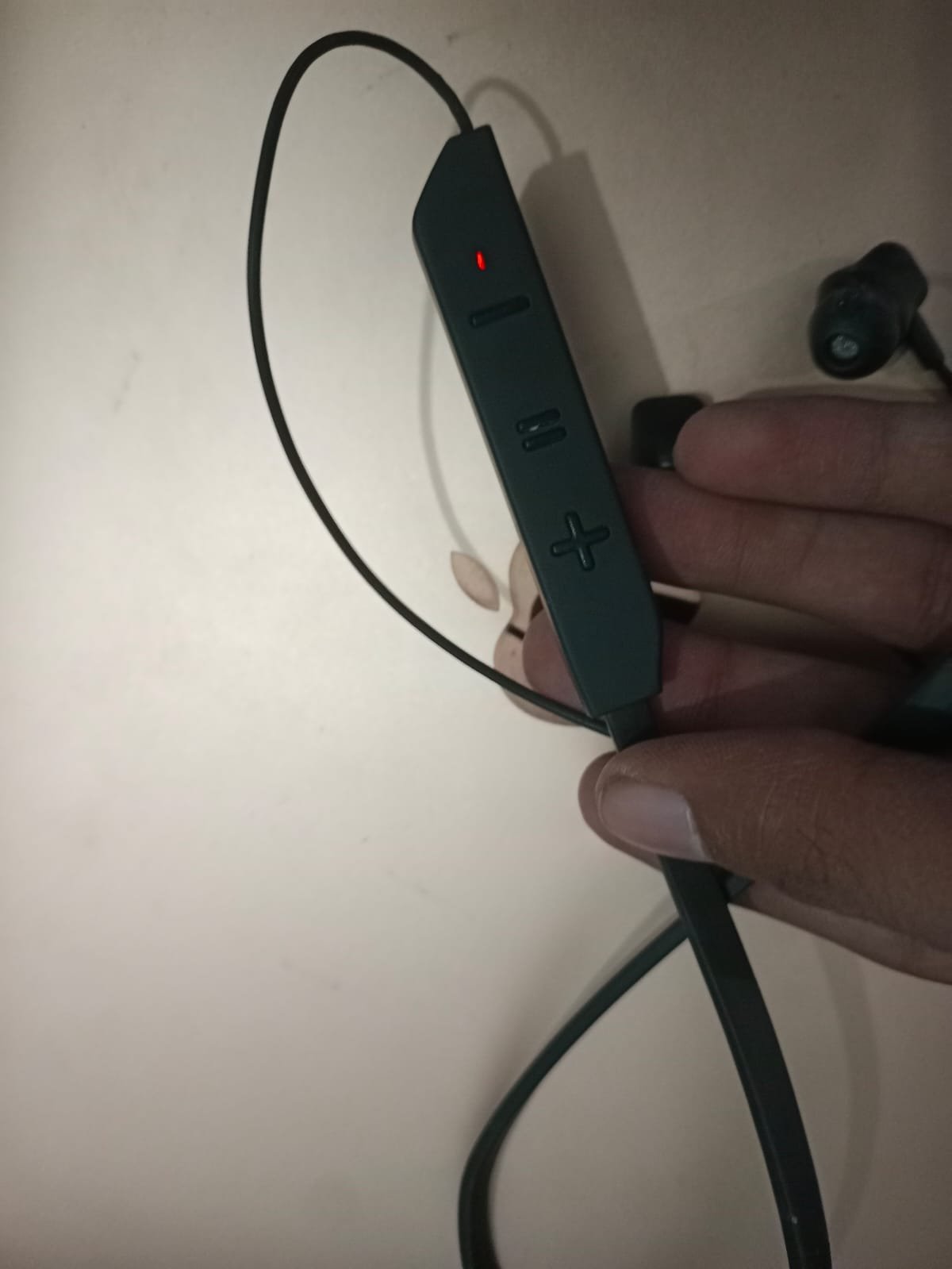 boAt Rockerz 235 Pro